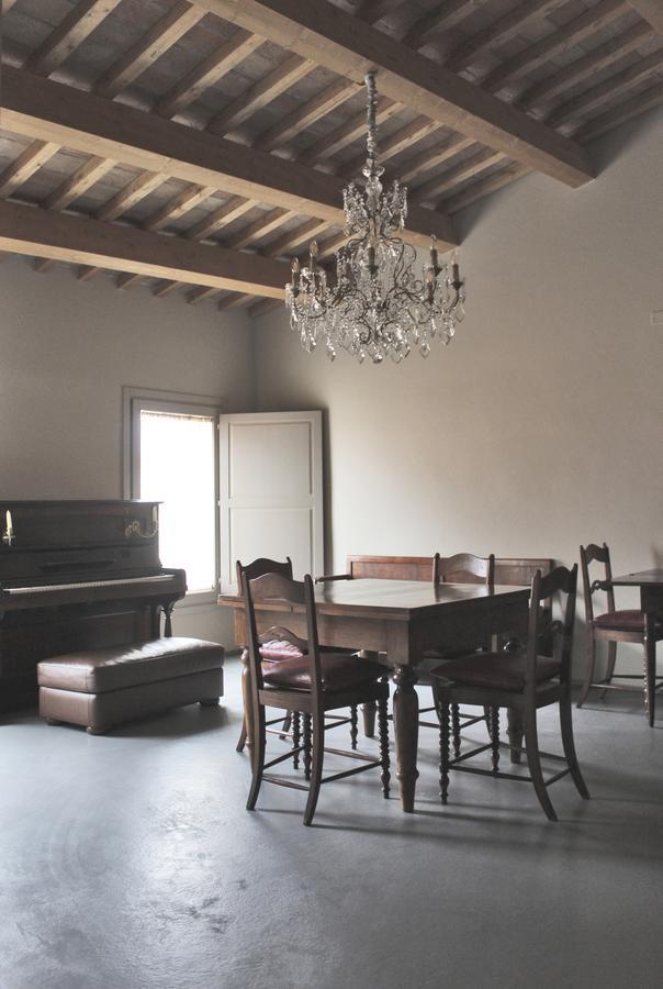 فندق كوتيغنولافي  La Vecchia Soffitta المظهر الخارجي الصورة